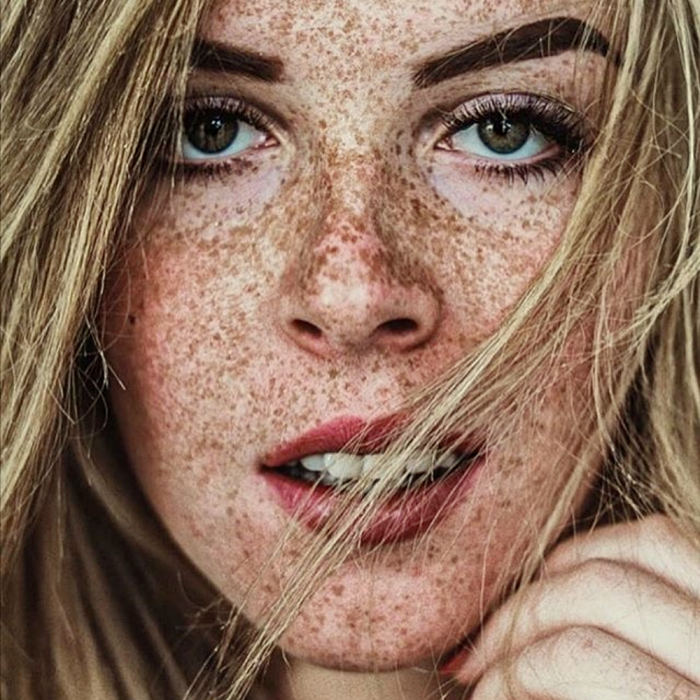 10 Makeup Tips For Girls With Freckles