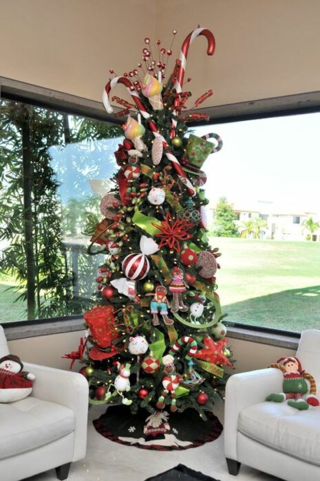 Árbol de Navidad decorado