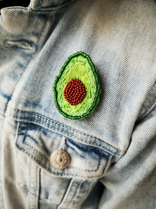 Prendedor de aguacate hecho con estambre; Artículos para las chicas que aman el aguacate 