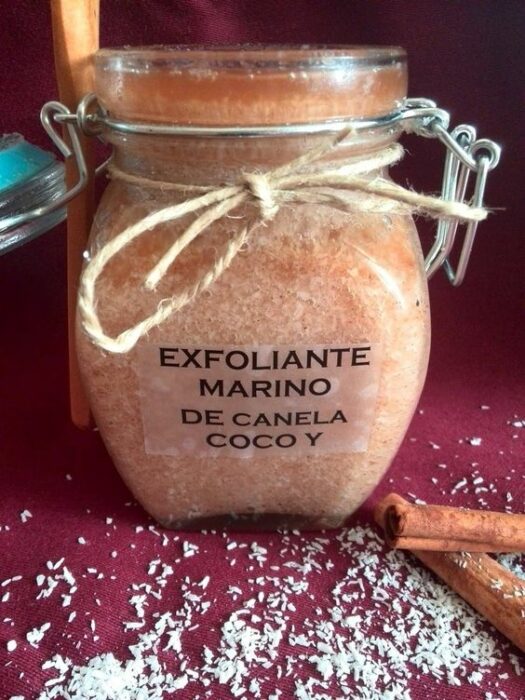 Exfoliante natural de canela con coco; 13 Regalos de Navidad para sorprender a tus seres queridos