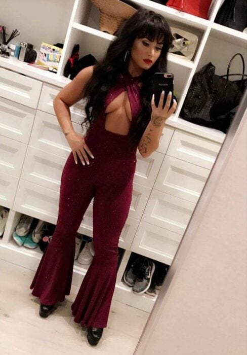 Demi lovato vestida como Selena