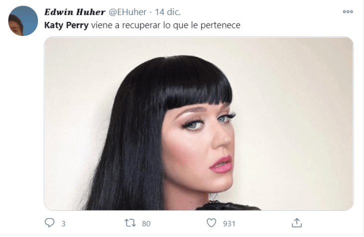 Tuits sobre el cabello negro de Katy Perry