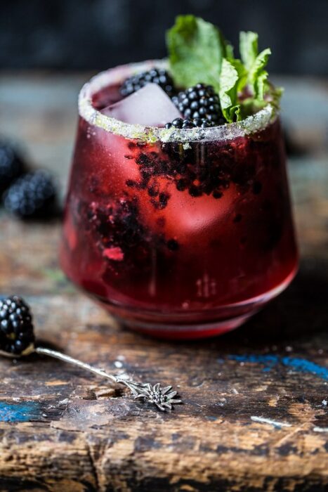 Mojito de frutos rojos con ro