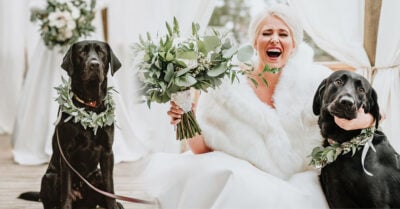 Este perrito fue el primero en verla vestida de novia y su reacción es hermosa