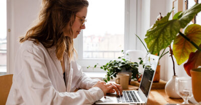 8  Razones para tener plantitas en tu área de trabajo