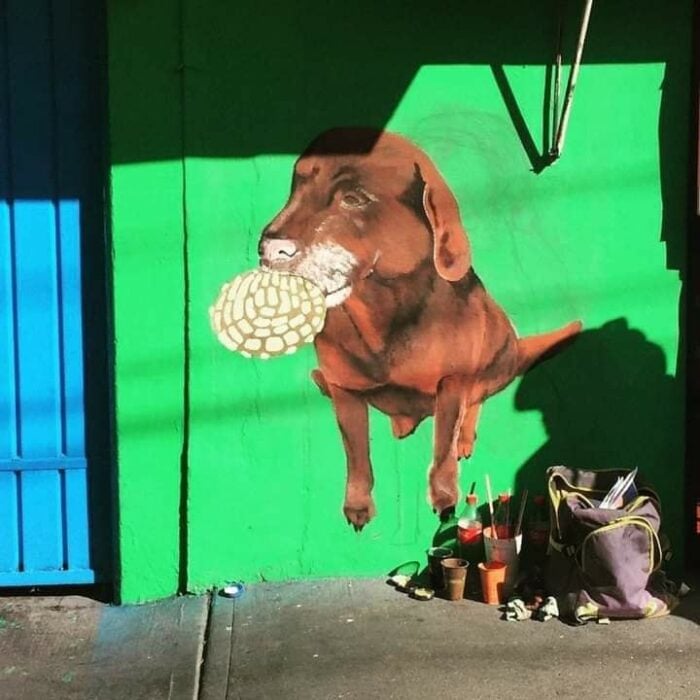Perrito "El conchas" y su mural