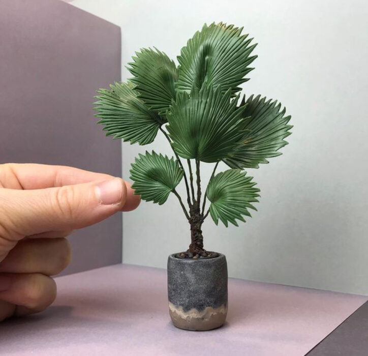 Palmera en miniatura, hecha por Astrid Wilk