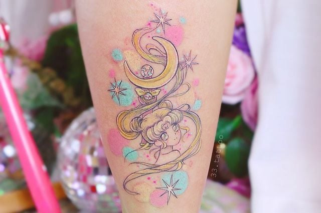 Tatuaje inspirado en Sailos Moon; 13 Tatuajes para decorar tu piel 'en el nombre de la Luna'