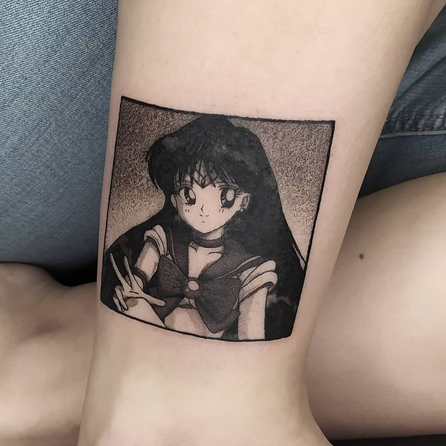 Tatuaje inspirado en Sailor Mars; 13 Tatuajes para decorar tu piel 'en el nombre de la Luna'