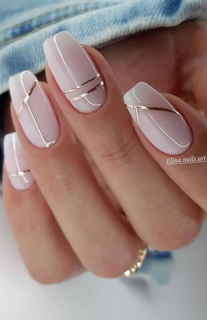 Uñas nude 5 ideas de manicuras discretas y elegantes