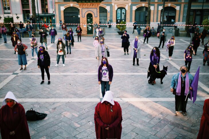 Mujeres formadas durante las protestas del 8 de marzo 2021