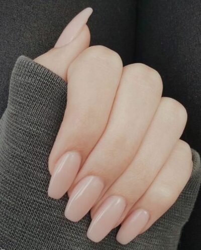 14 Ideas paras hacer del ‘nude’ tu color favorito de uñas – Moda y Estilo