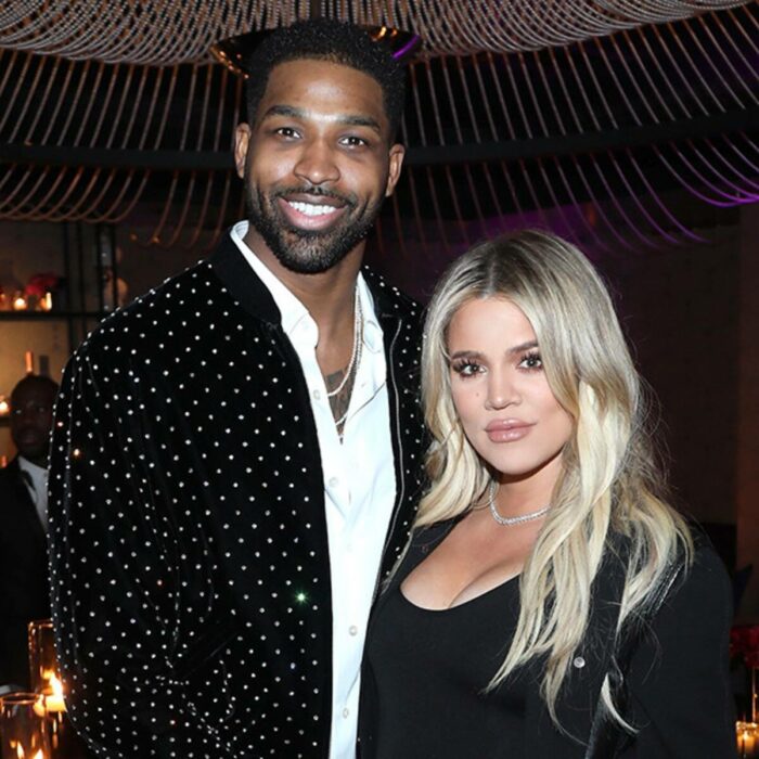 Khloe Kardashian y tristan thompson posando para una fotografía 