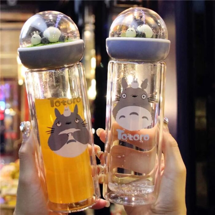 cilindro para beber agua con muñeco Totoro; Cilindros bonitos que te motivaran a beber aguita todo el días