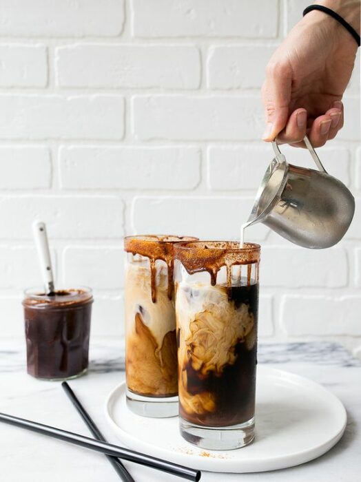 Café espresso de moka con helado