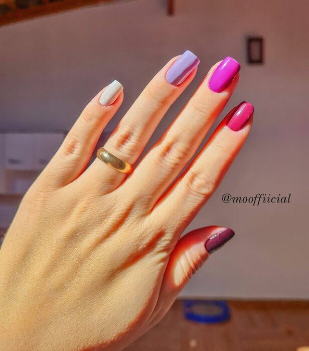 Manicuras en tonos lilas y morados;13 Lindas ideas para llenar tus uñas de colores