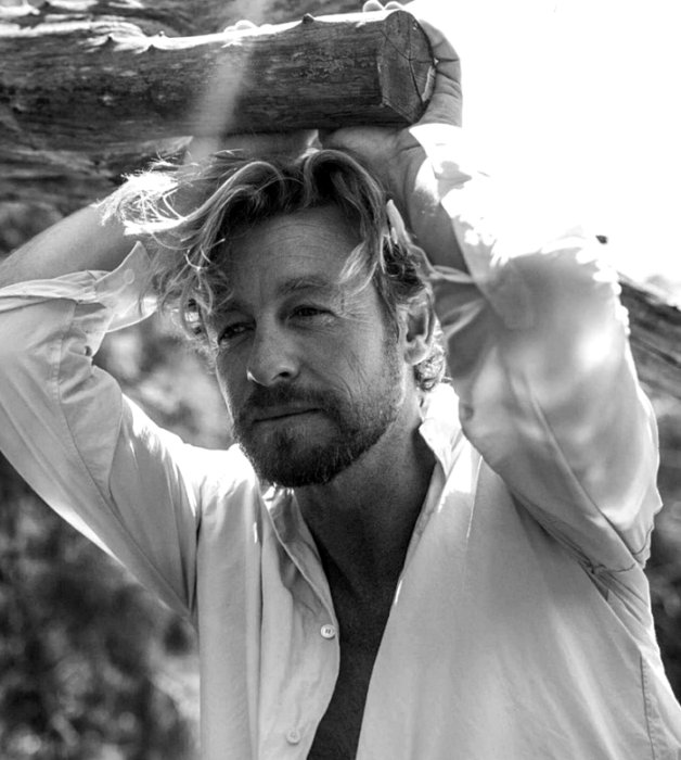 Simon Baker