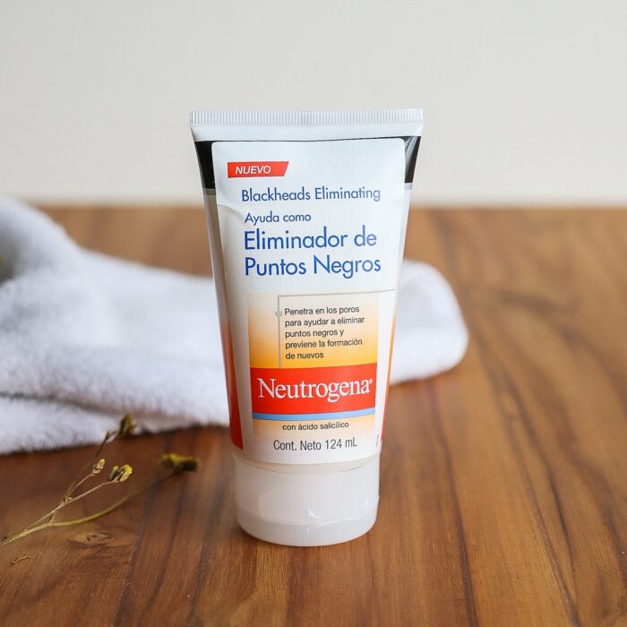 exfoliante facial de neutrogena ;13 Productos que SÍ eliminan puntos negros