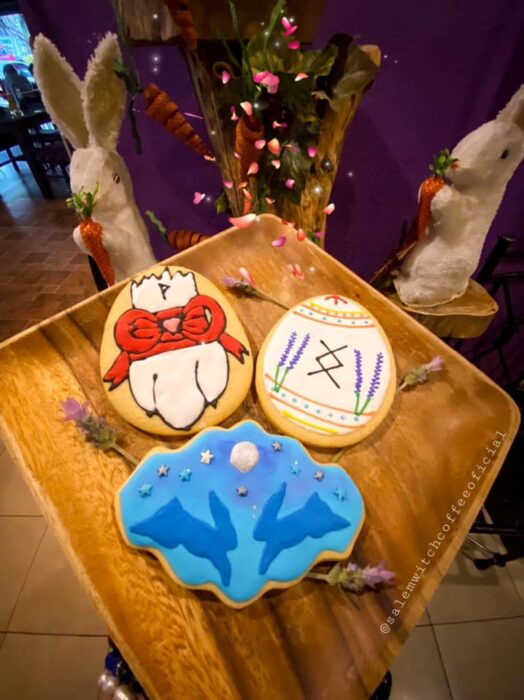 galletas de mantequilla ;Esta cafetería inspirada en brujas sirve las mejores posiciones del mundo oscuro