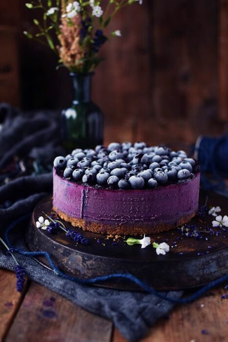 Tarta cremosa con moras ;18 Hermosos pasteles de moras que querrás presumir en Instagram