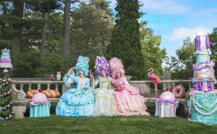 Girls in a photo shoot dressed as Marie Antoinette 