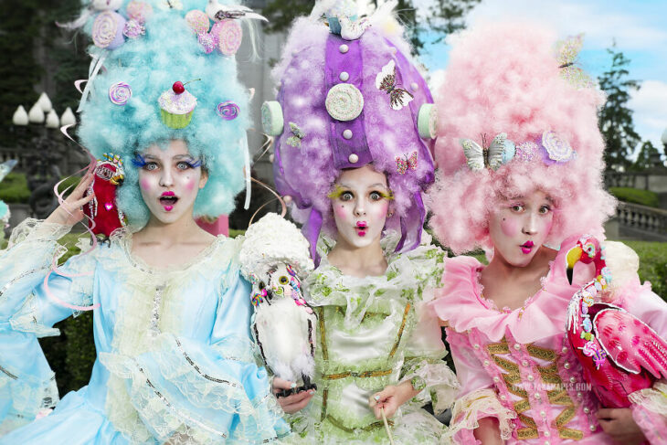 Girls in a photo shoot dressed as Marie Antoinette 