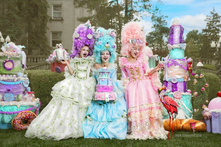 Girls in a photo shoot dressed as Marie Antoinette 