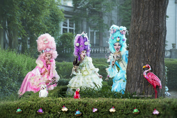 Girls in a photo shoot dressed as Marie Antoinette 