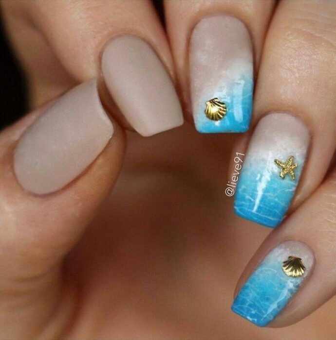 Ocean-nails-13-690x700.jpg
