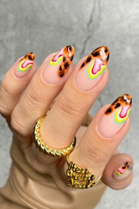 manicura animal print ;14 Manicuras psicodélicas a las que no te podrás negar