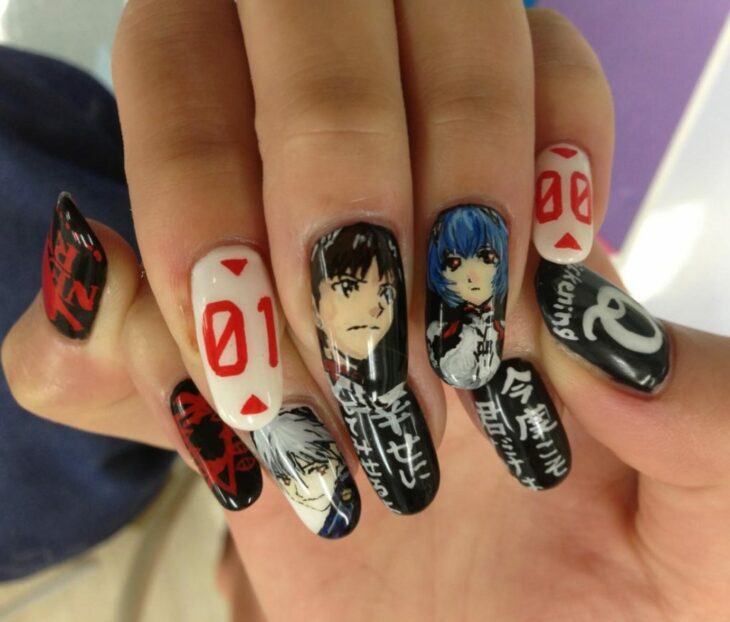 Uñas con decoraciones japonesas 