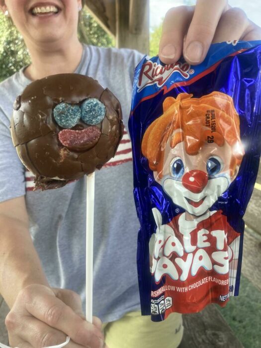 clown lollipop; people who were scammed into buying fast food