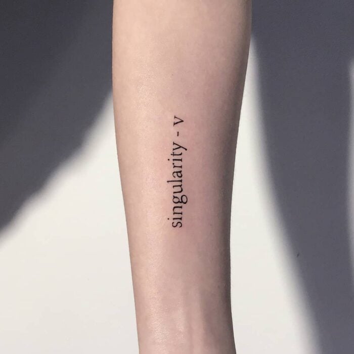 Tatuaje ;15 Tatuajes para llevar tu amor por BTS al siguiente nivel