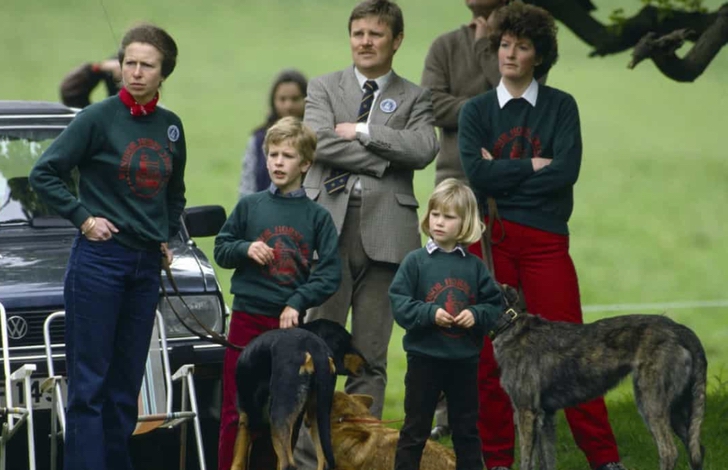 Royal children wearing very similar dresses 