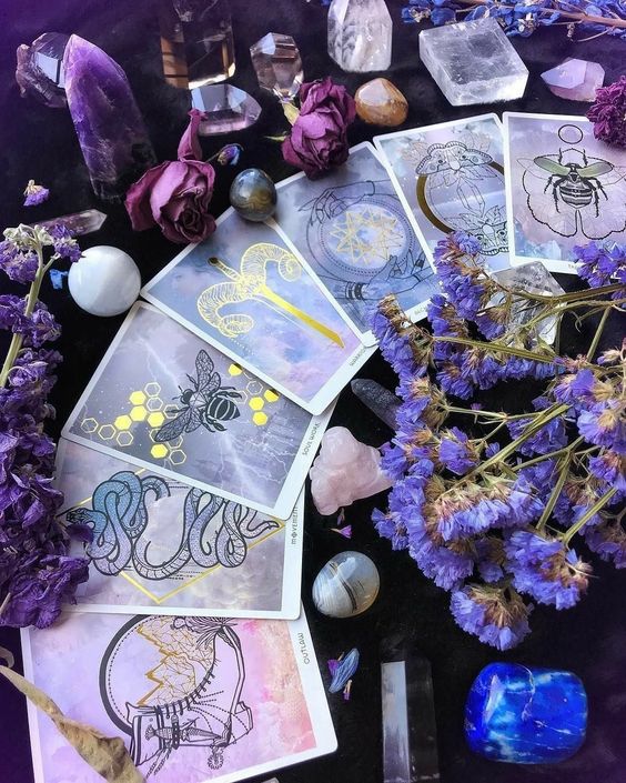 cartas de tarot ;17 Imágenes que tu brujita interior amar ver una y otra vez