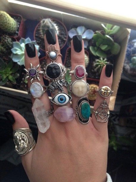 anillos con cuarzos ;17 Imágenes que tu brujita interior amar ver una y otra vez