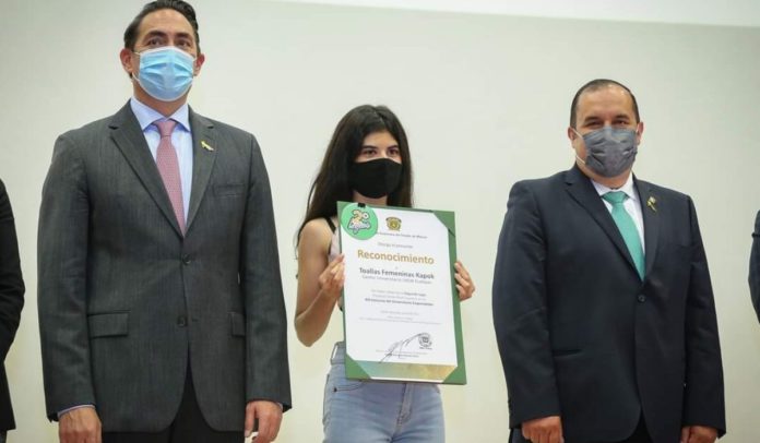 Estudiante mexicana desarrolla toalla femenina 100% biodegradable