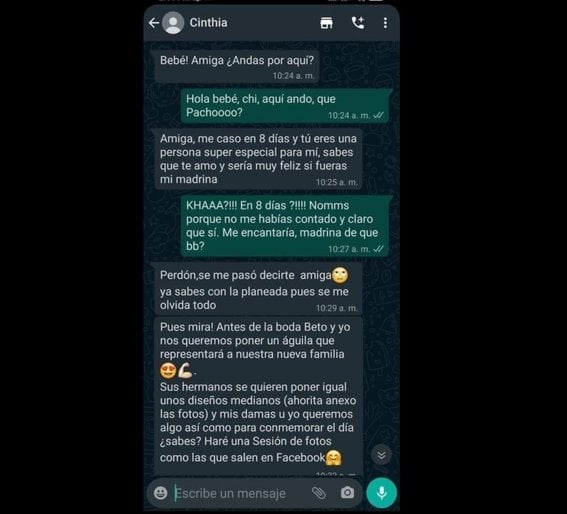 Conversación de Whats app entre una novia y su amiga 