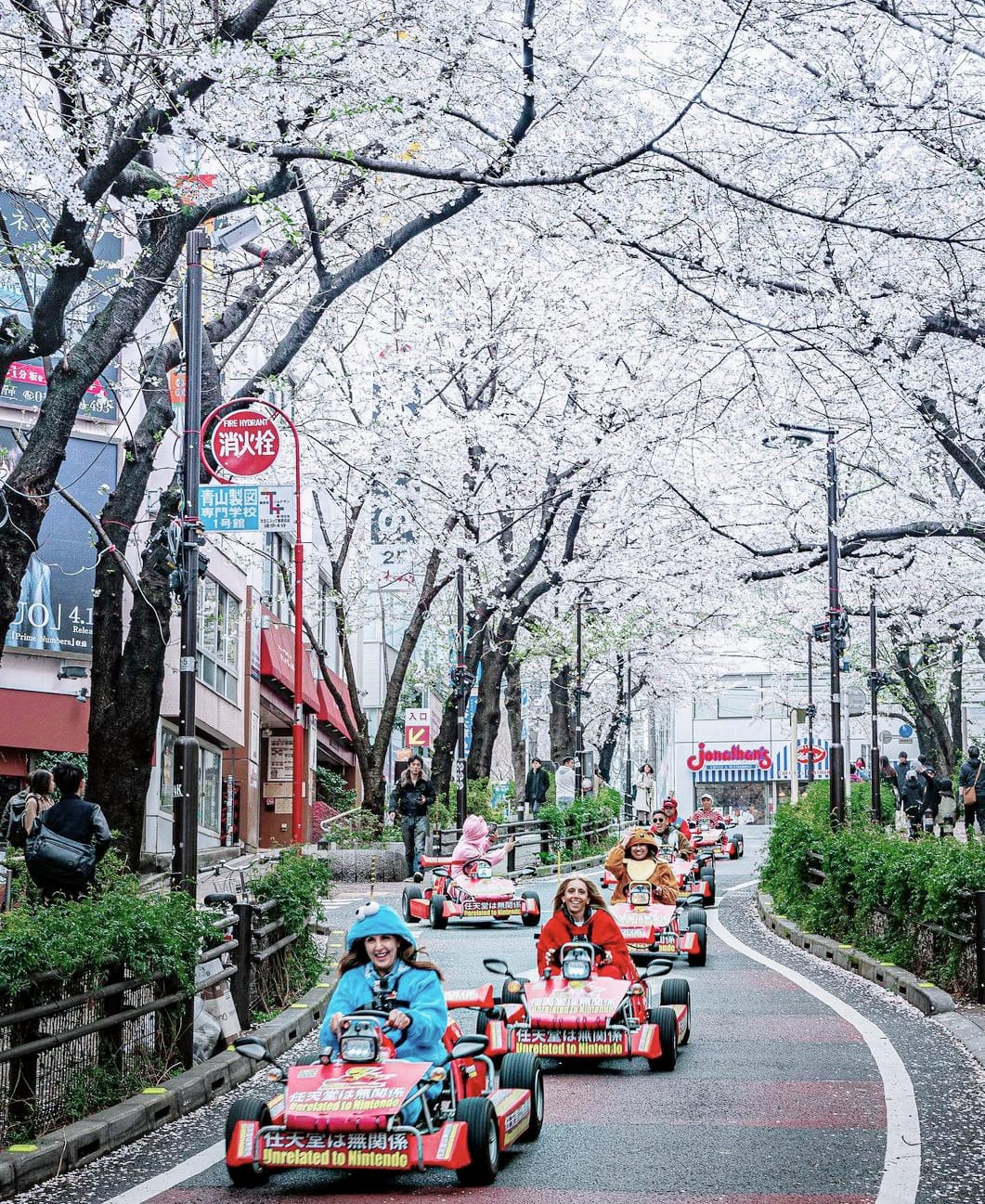 street with cars mario bros;  15 Photos That Prove Japan Is The Most Kawaii Country In The World 