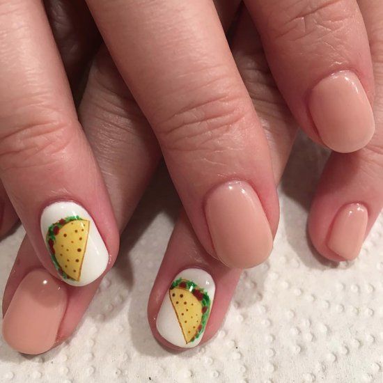 Nails with taquitos; 20 Ideas to give your nails a Mexican style and full of color