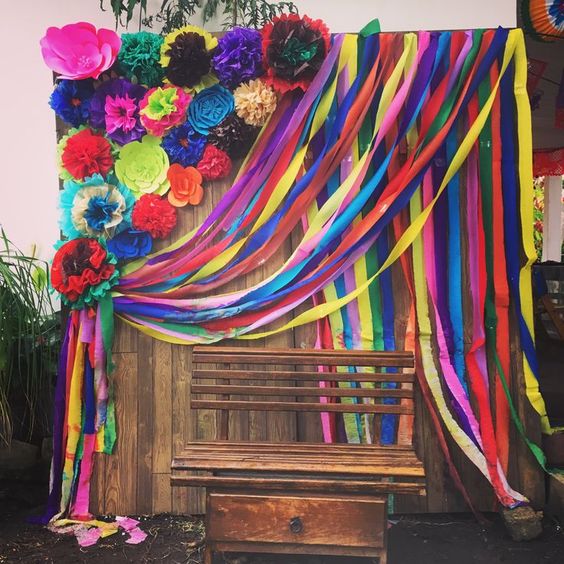 set de fotos ;19 Ideas para una fiesta mexicana colorida y con mucho sabor