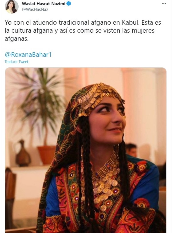 Tuit contra el código de vestimenta de los talibanes; Mujeres afganas toman las redes sociales y se rebelan contra los talibanes y su es código de vestimenta