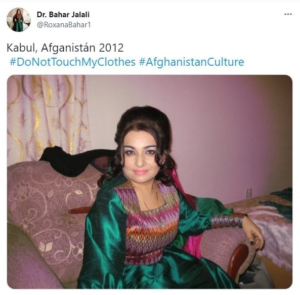Tuit contra el código de vestimenta de los talibanes; Mujeres afganas toman las redes sociales y se rebelan contra los talibanes y su es código de vestimenta