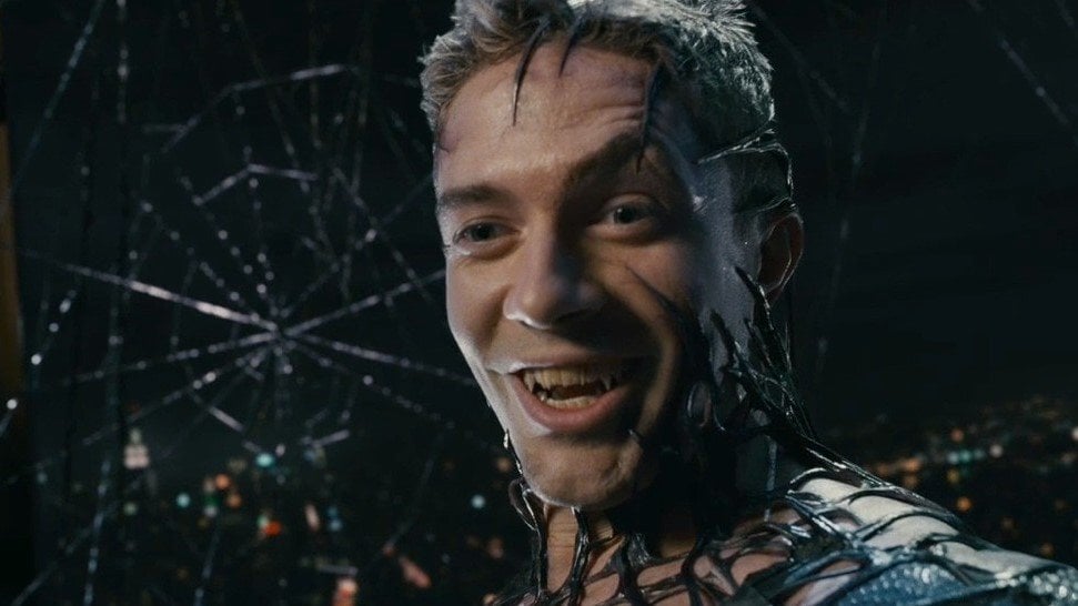 Topher Grace como Eddie Brock (Venom) ;13 Actores que encajaron perfecto con un papel y otros que no tanto 