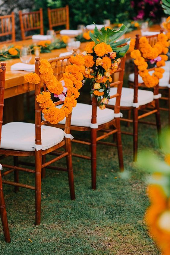 Decoración de sillas ;15 Chulísimas ideas para una boda en Día de muertos