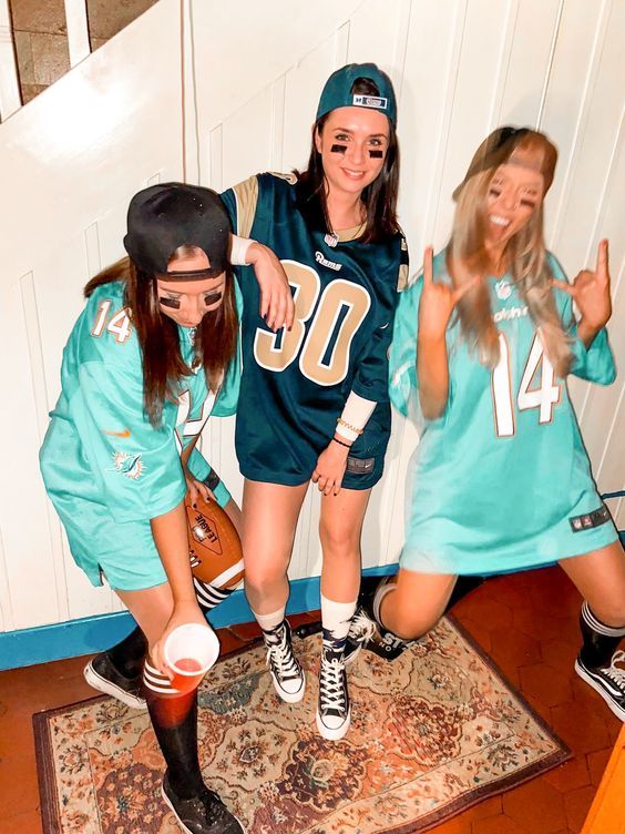 American football; 15 incredible costumes that you can achieve with your gym clothes