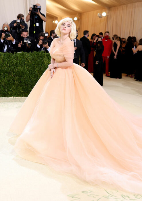 Billi Eilish en la Met Gala 