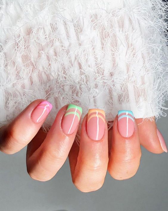 manicura de francés doble ;19 Ideas para una manicura en tonos pastel que te alegrarán el día