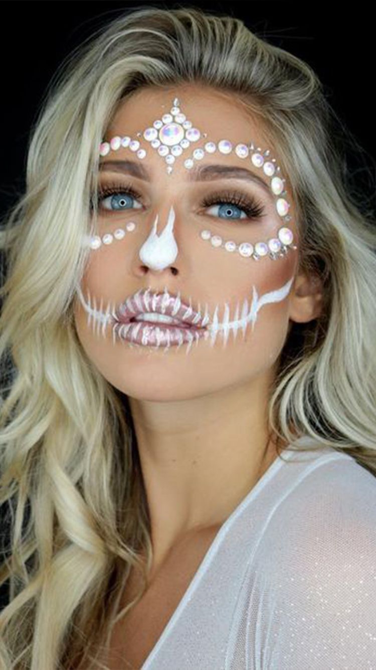 catrina blanca ;18 Maquillajes de catrina glam para brillar esta Noche de brujas