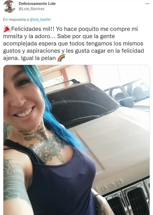 Tuit sobre Cumple el sueño de comprarse un auto; lo comparte en redes y recibe burlas